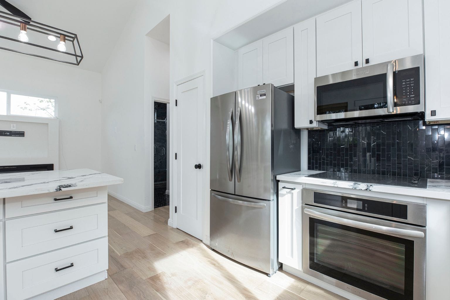 Modern ADU in Claremont photo 12