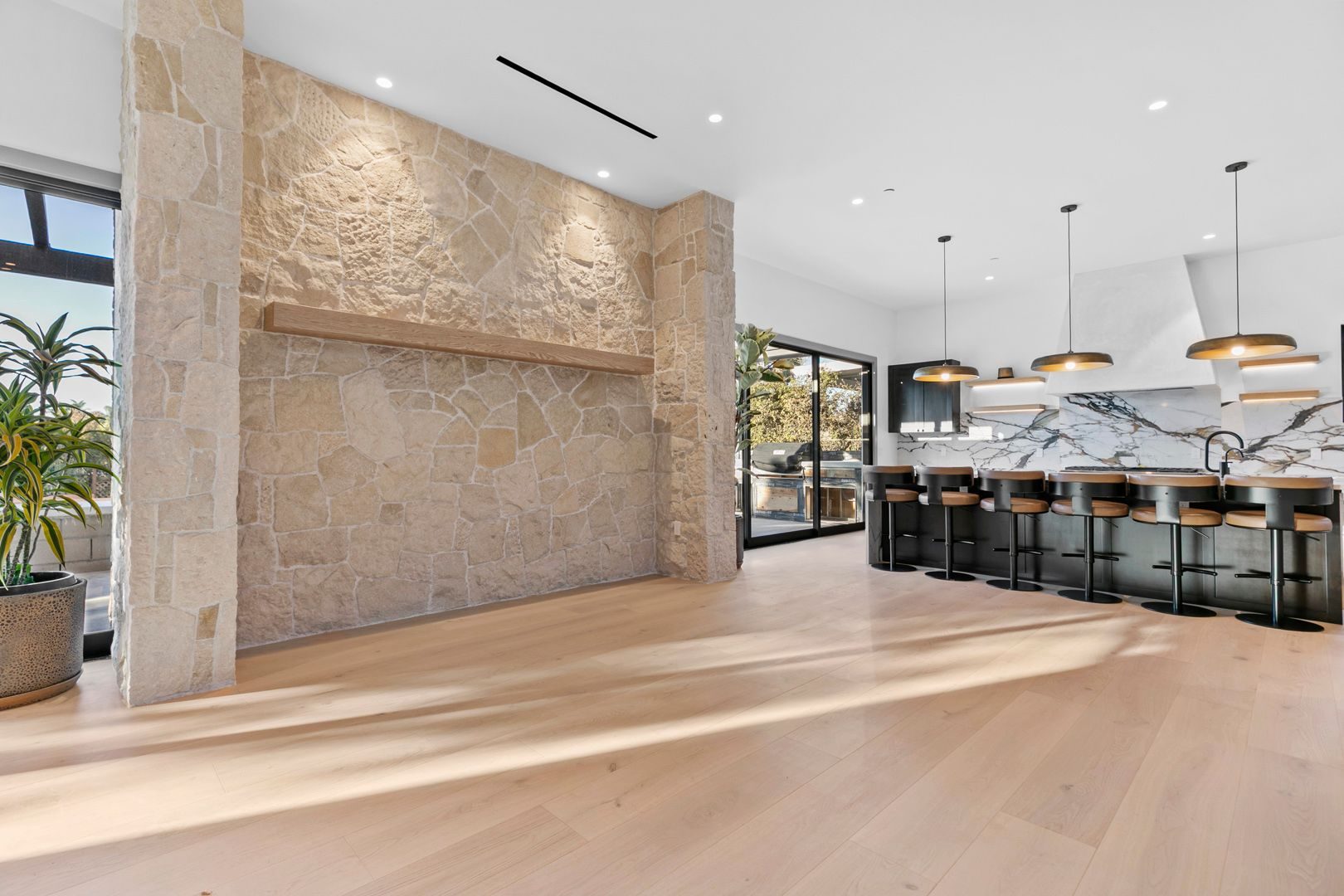 Modern ADU in El Segundo photo 8