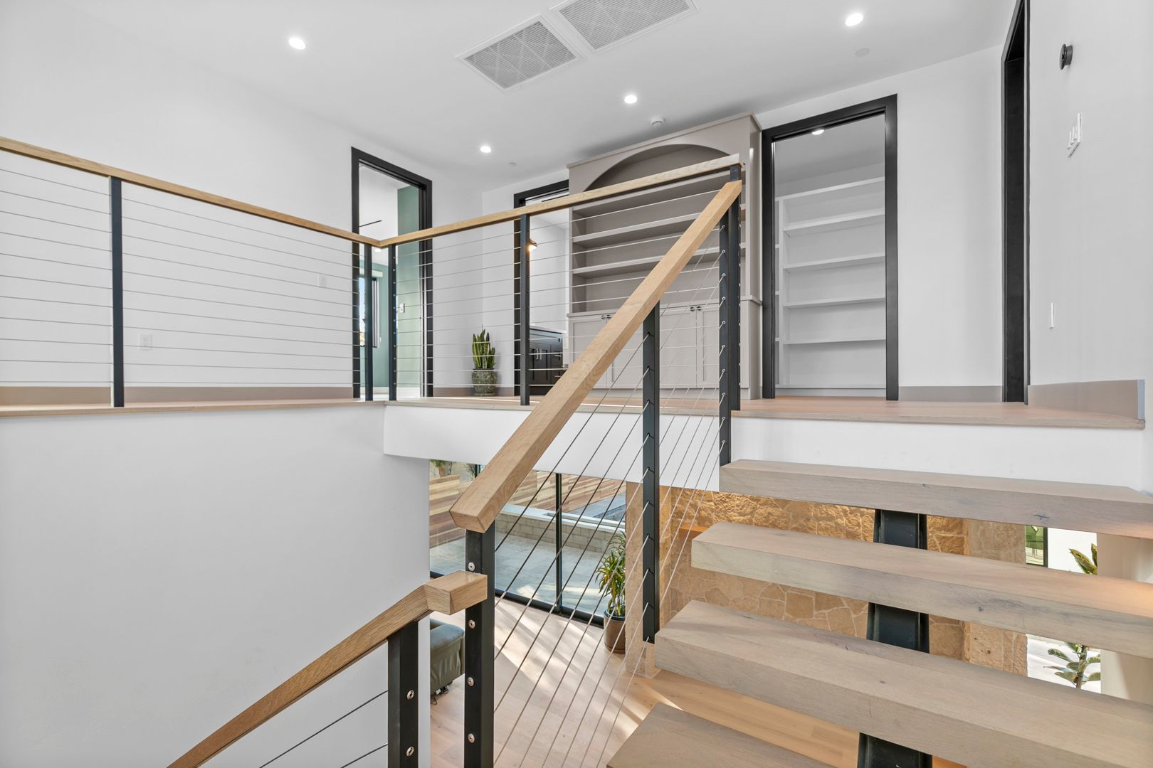 Modern ADU in El Segundo photo 21