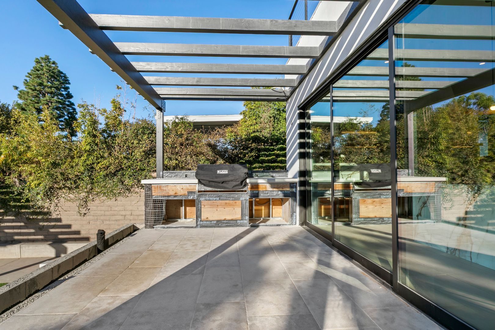 Modern ADU in El Segundo photo 53