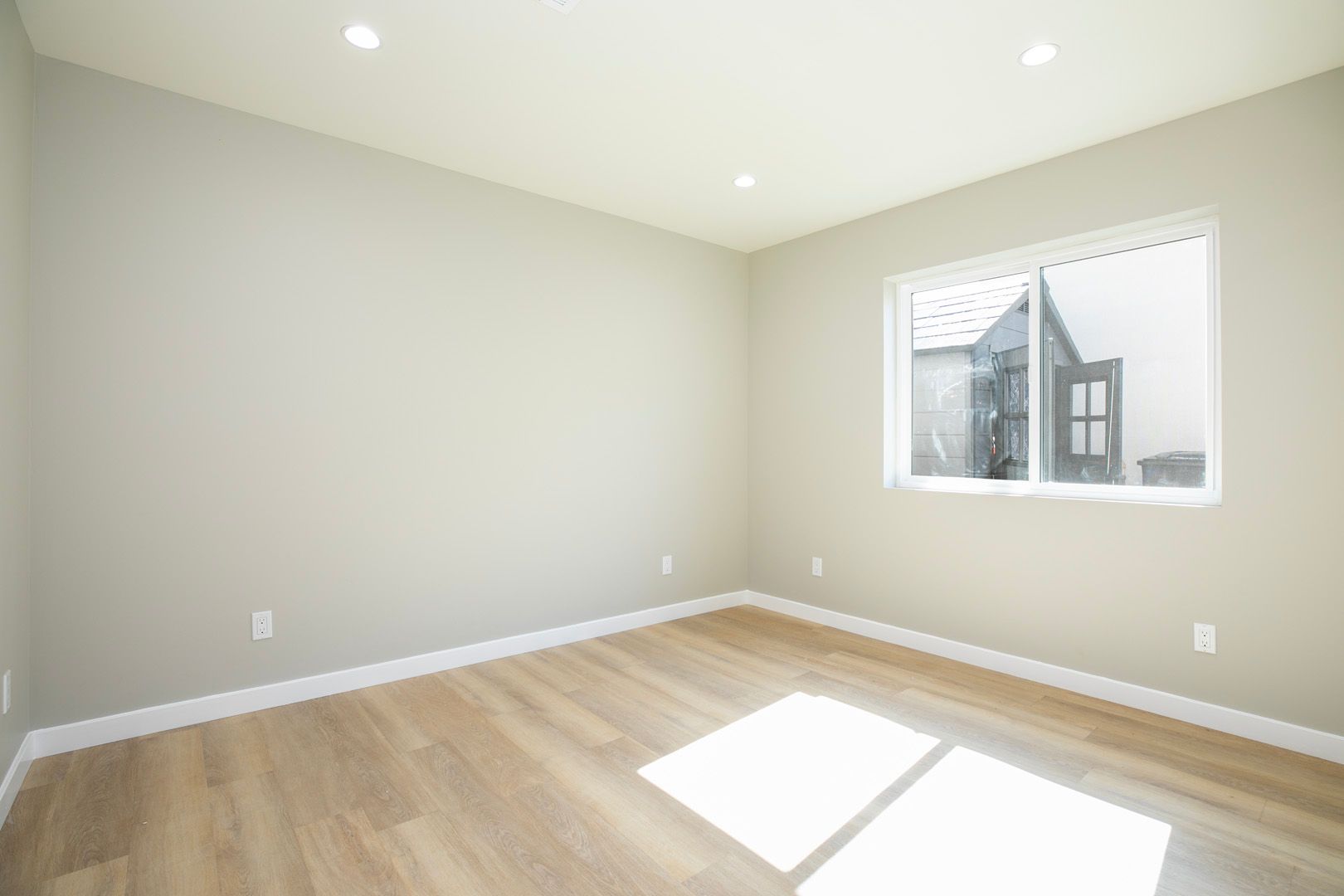 Modern Detached ADU in Glendale, CA photo 9