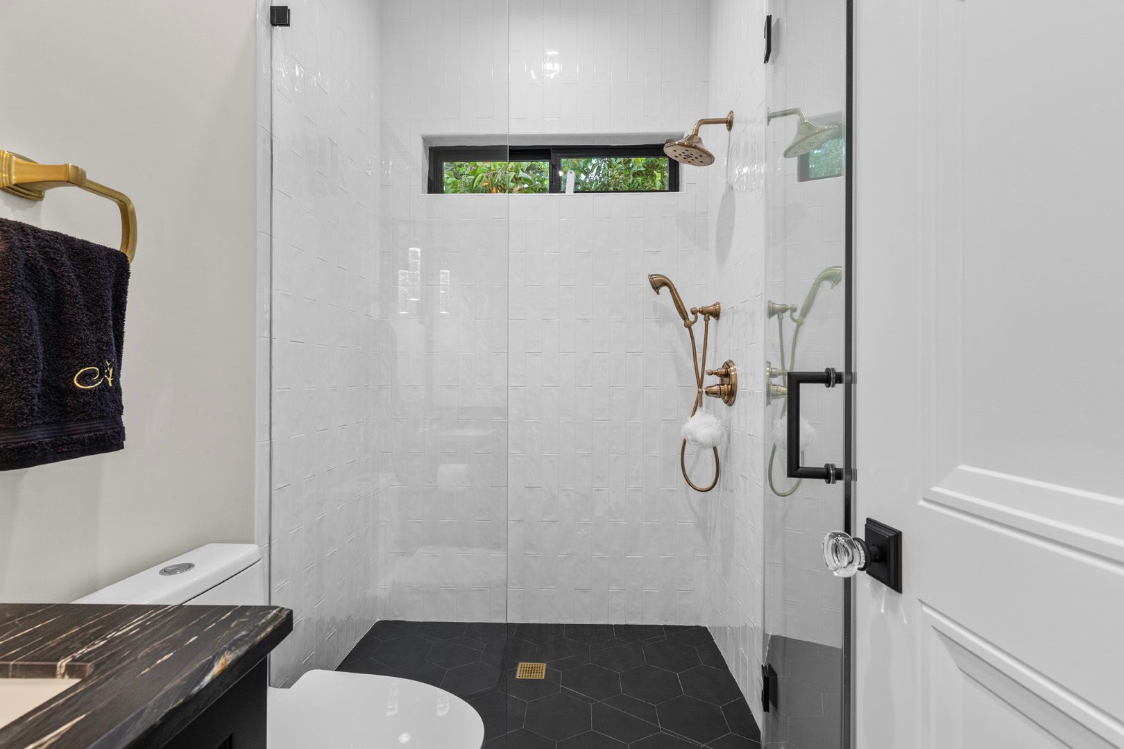 Modern Pool House ADU in Glendale, CA photo 15