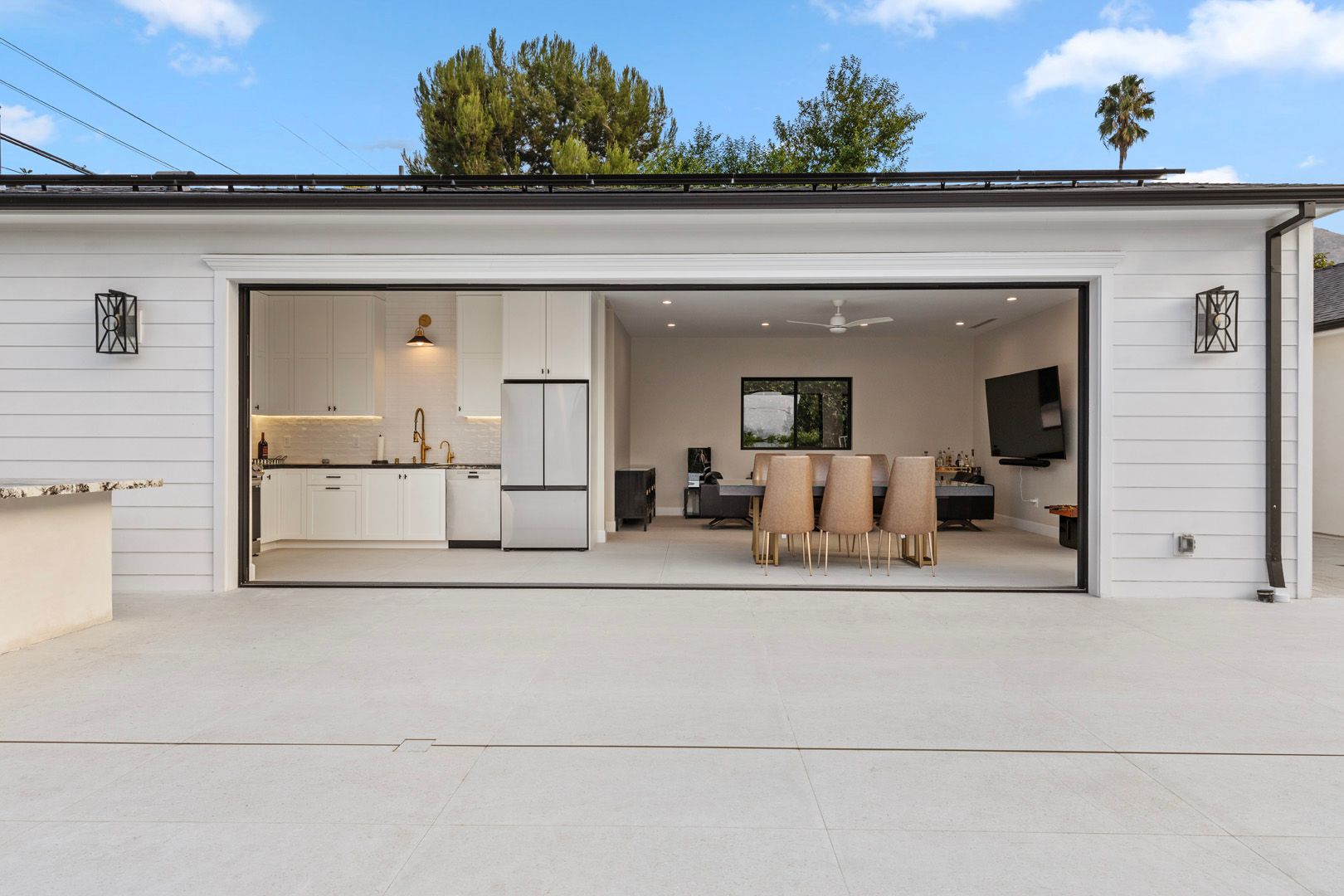Modern Pool House ADU in Glendale, CA photo 18