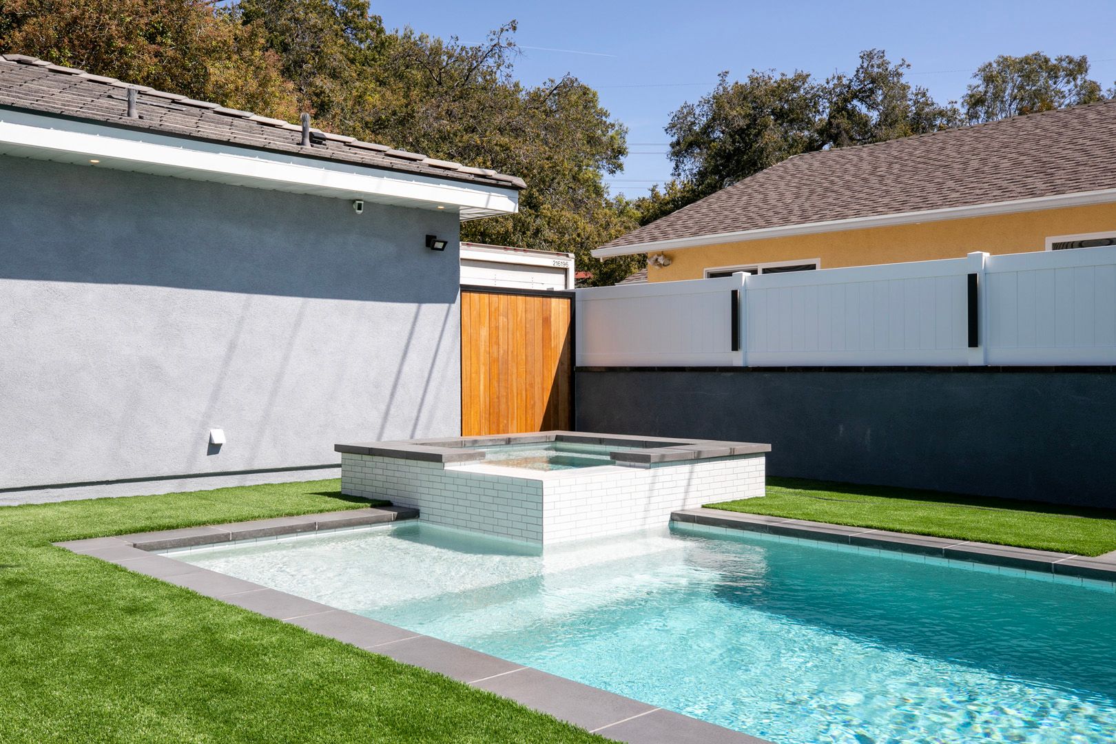 Courtyard Modern ADU in Glendale, CA photo 8