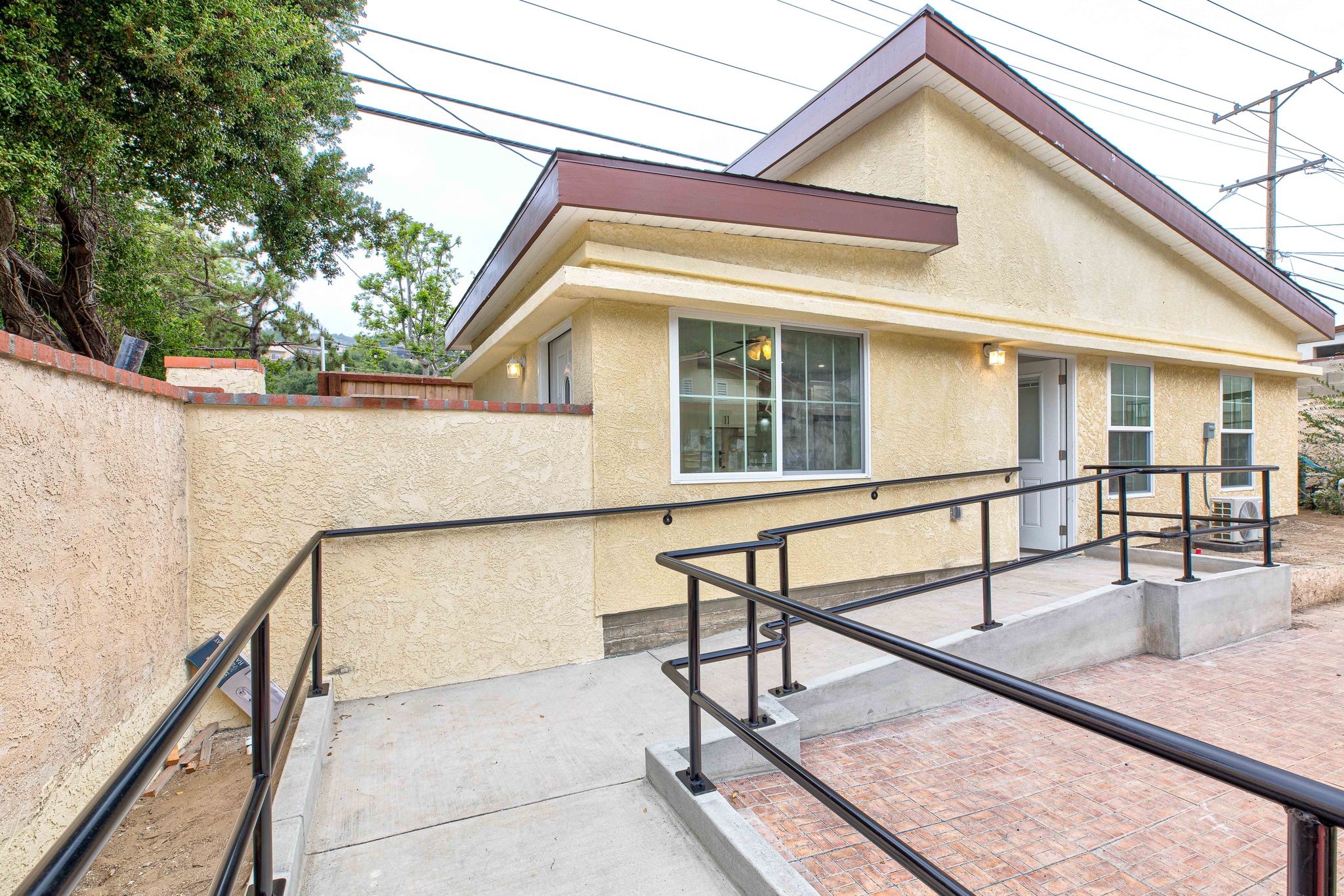 Two-Story Modern ADU in Glendale, CA