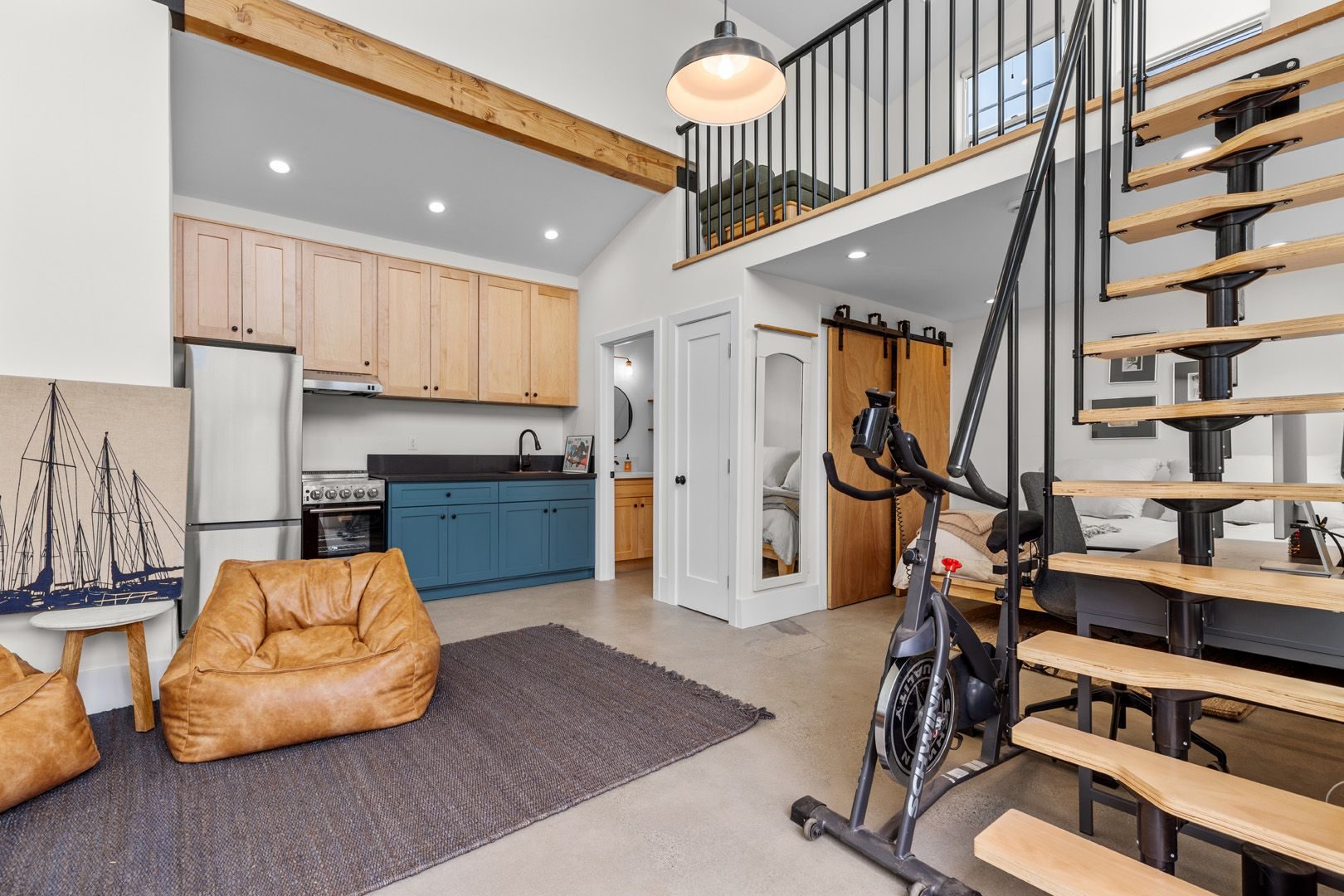 Mid-Century Two-Story ADU in Highland Park, CA photo 4