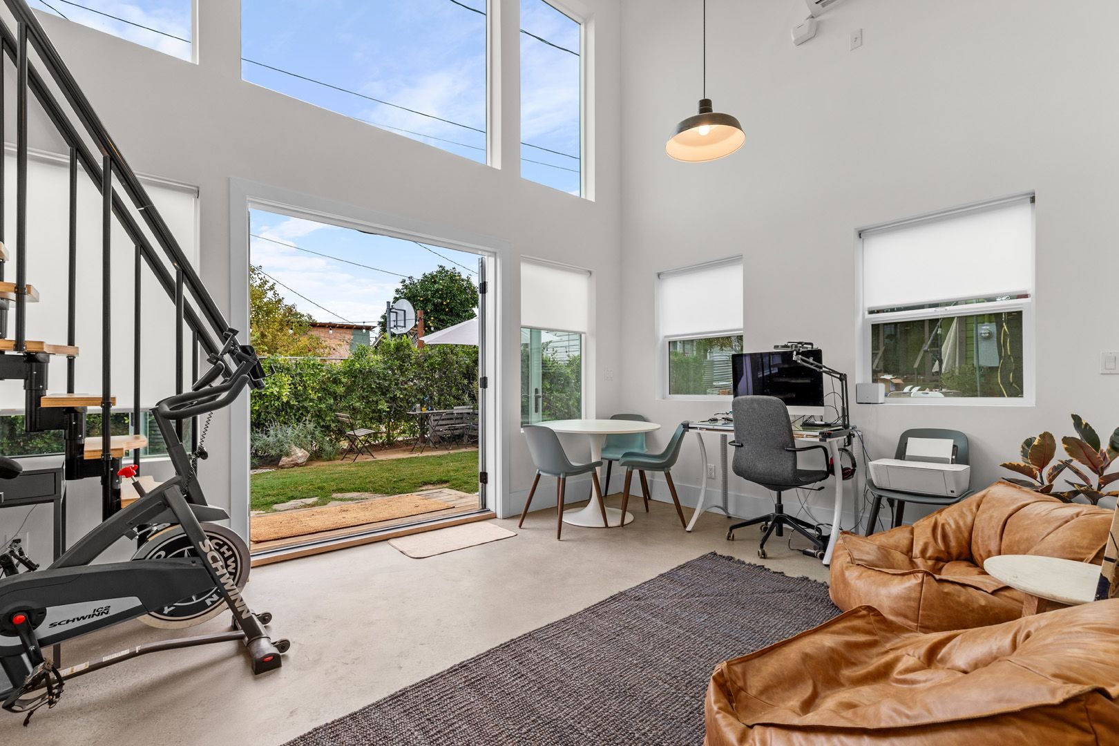 Mid-Century Two-Story ADU in Highland Park, CA photo 6