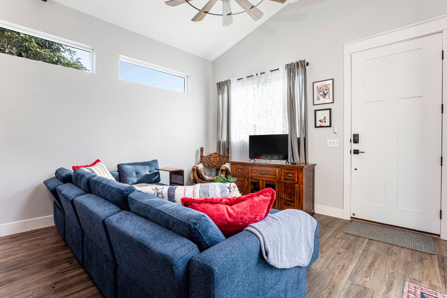 Modern ADU in Huntington Beach photo 2