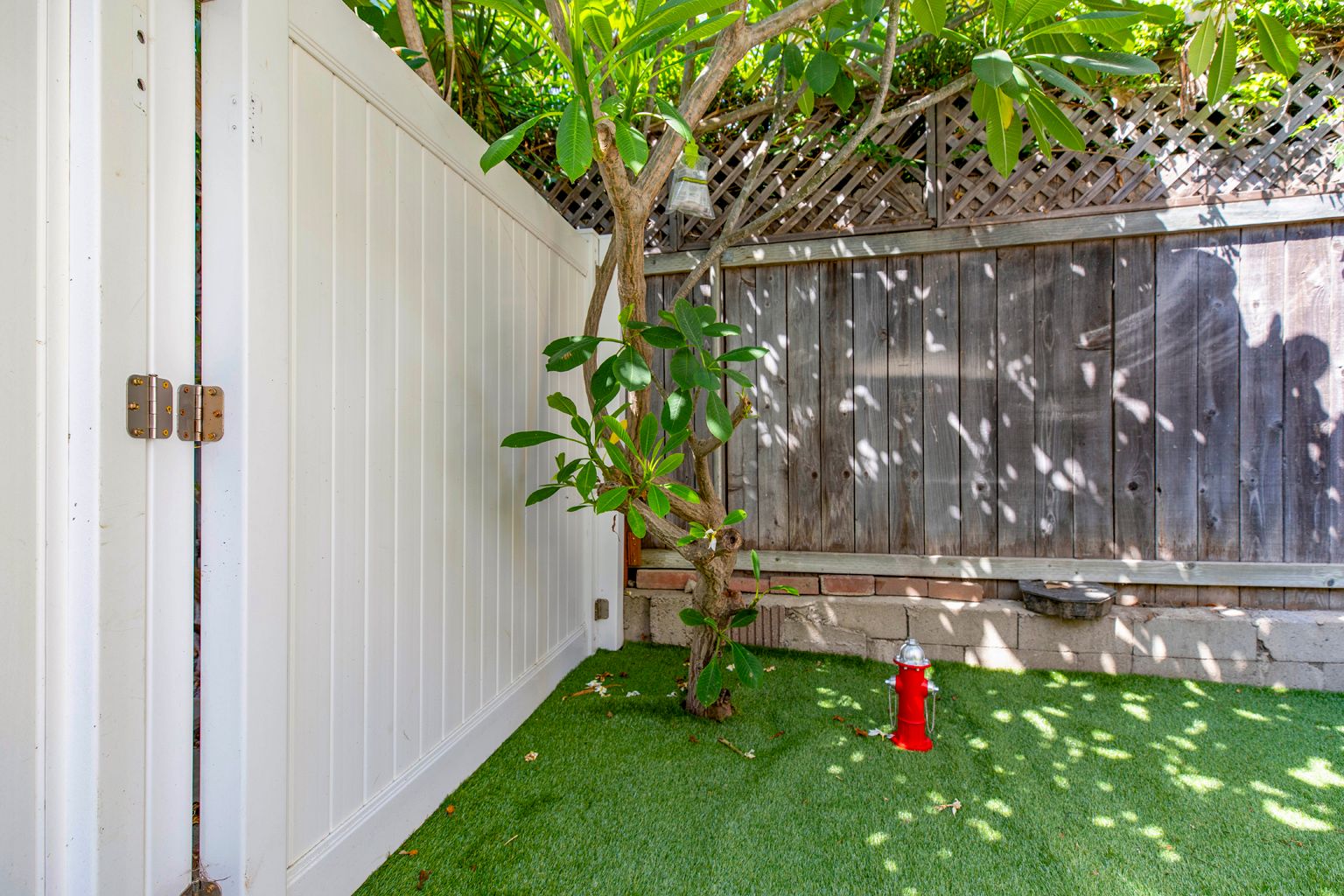 Modern ADU in Huntington Beach photo 27