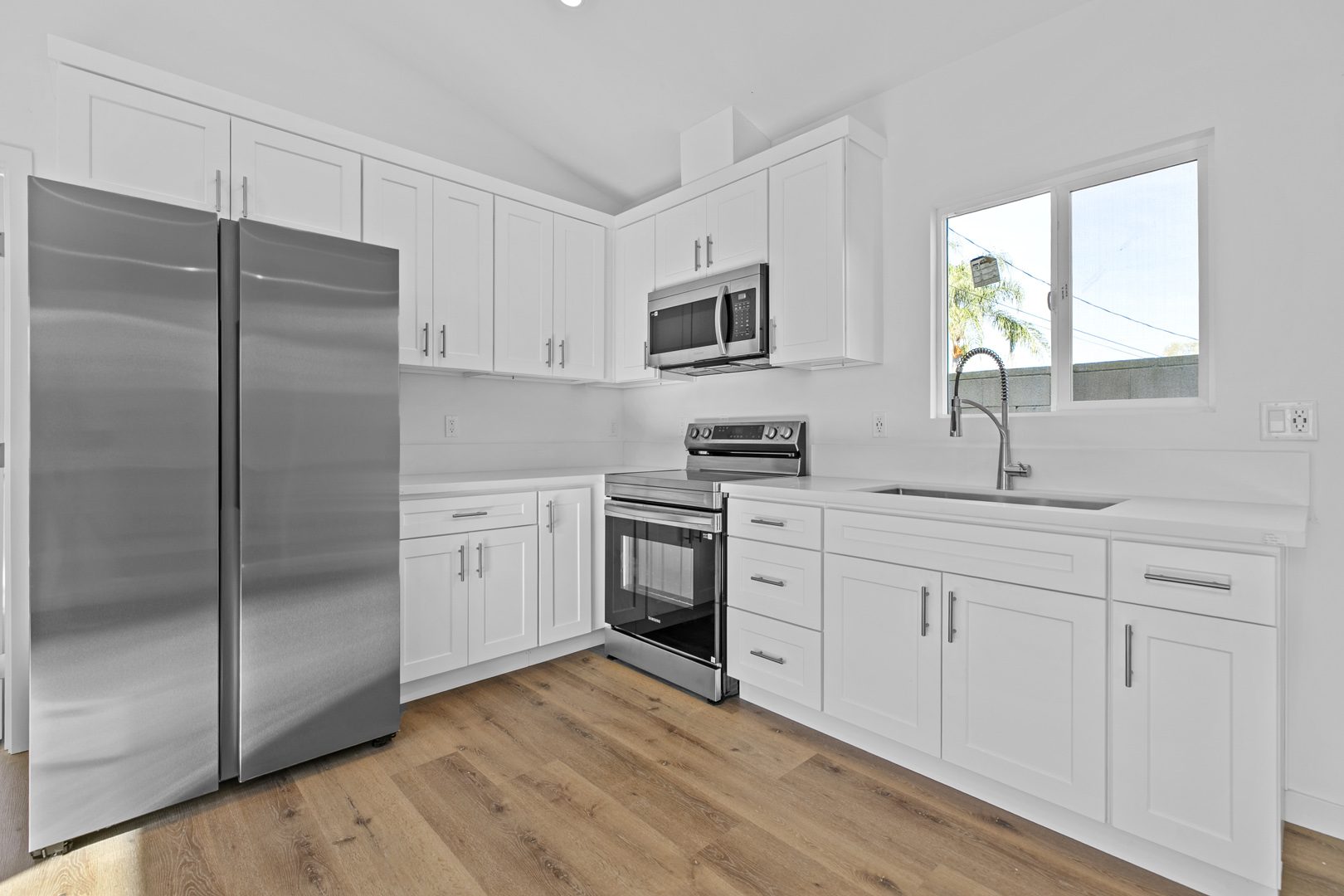 Modern ADU in La Puente photo 5