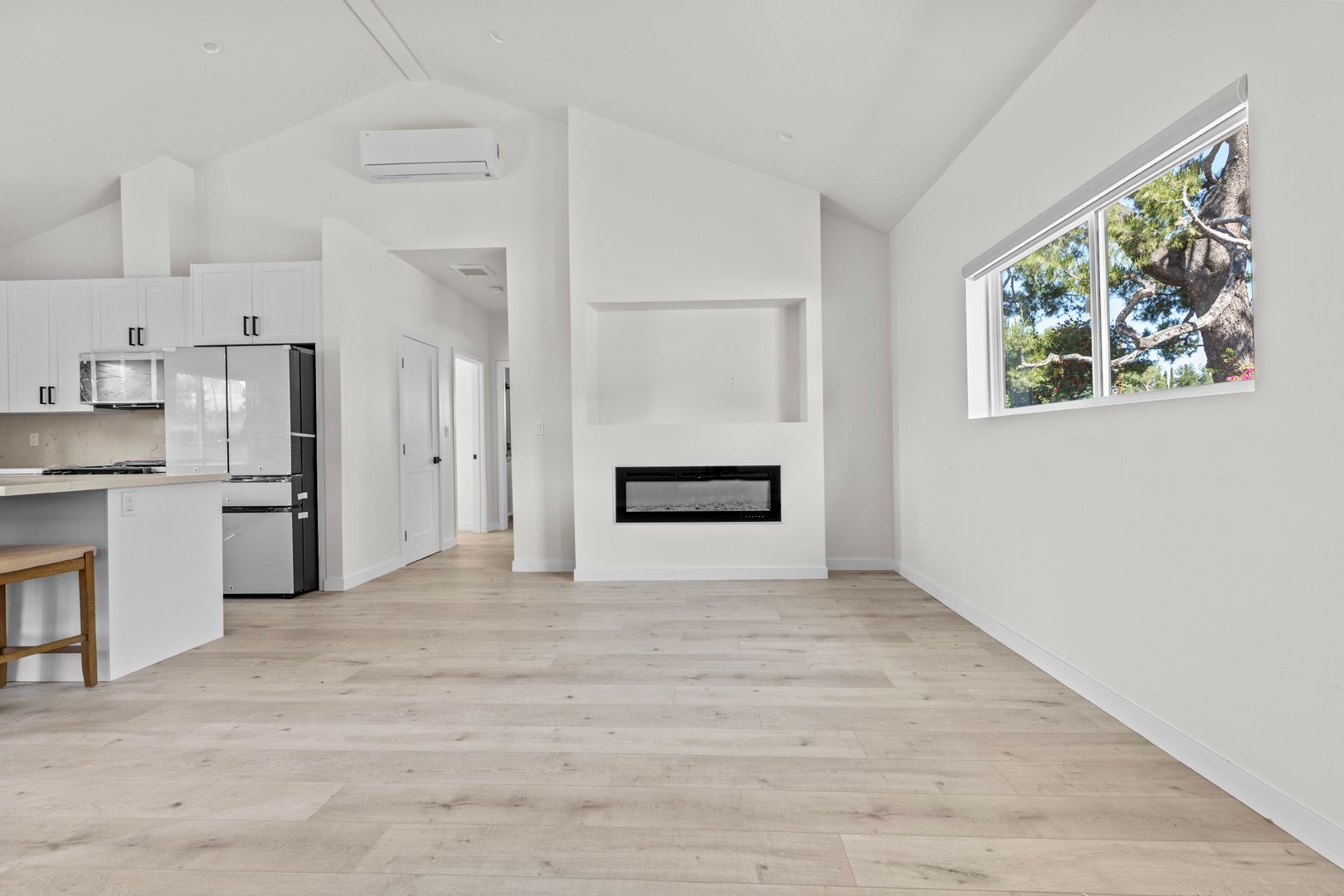 Modern ADU in Lake View Terrace photo 7