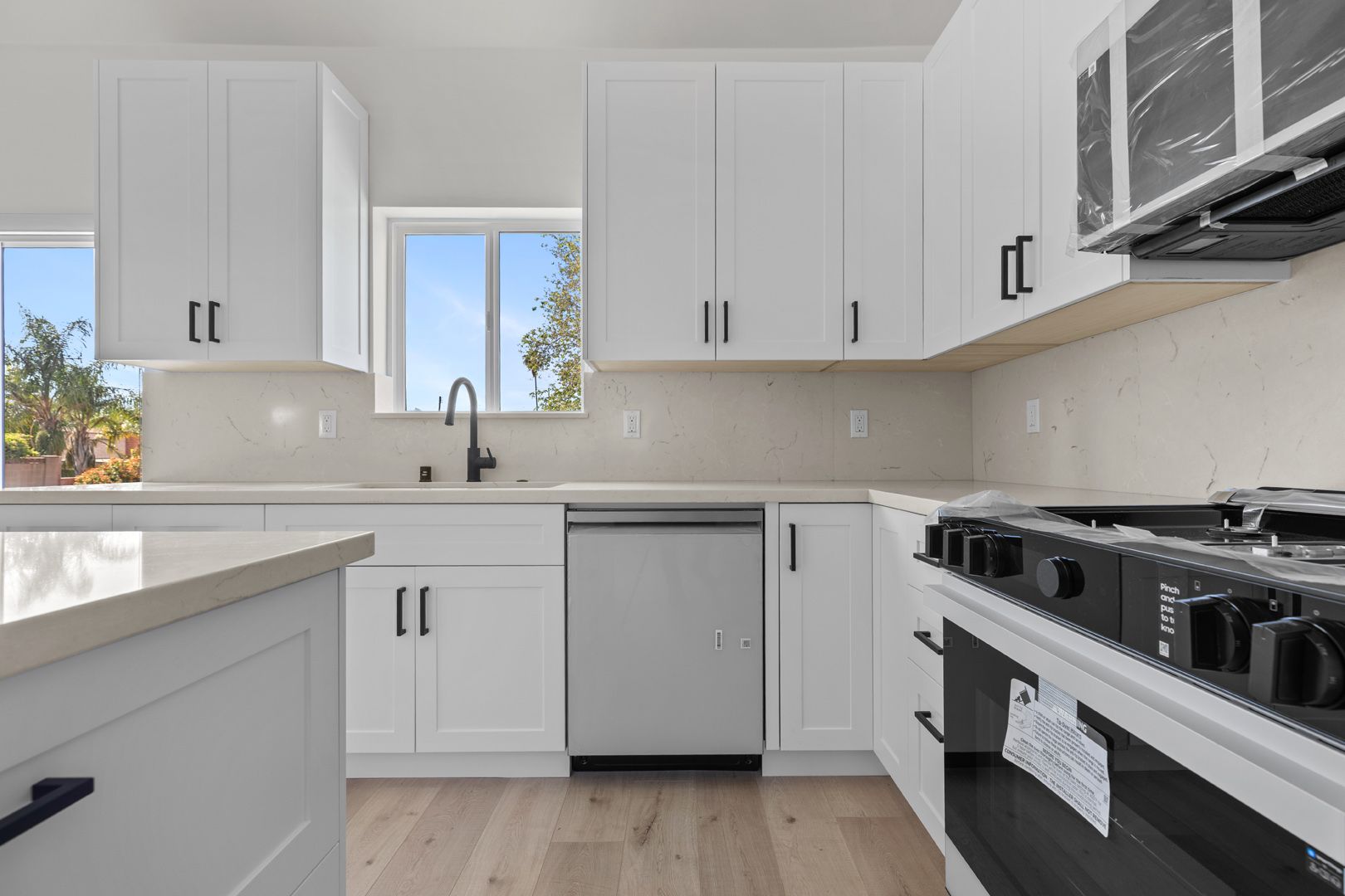 Modern ADU in Lake View Terrace photo 16