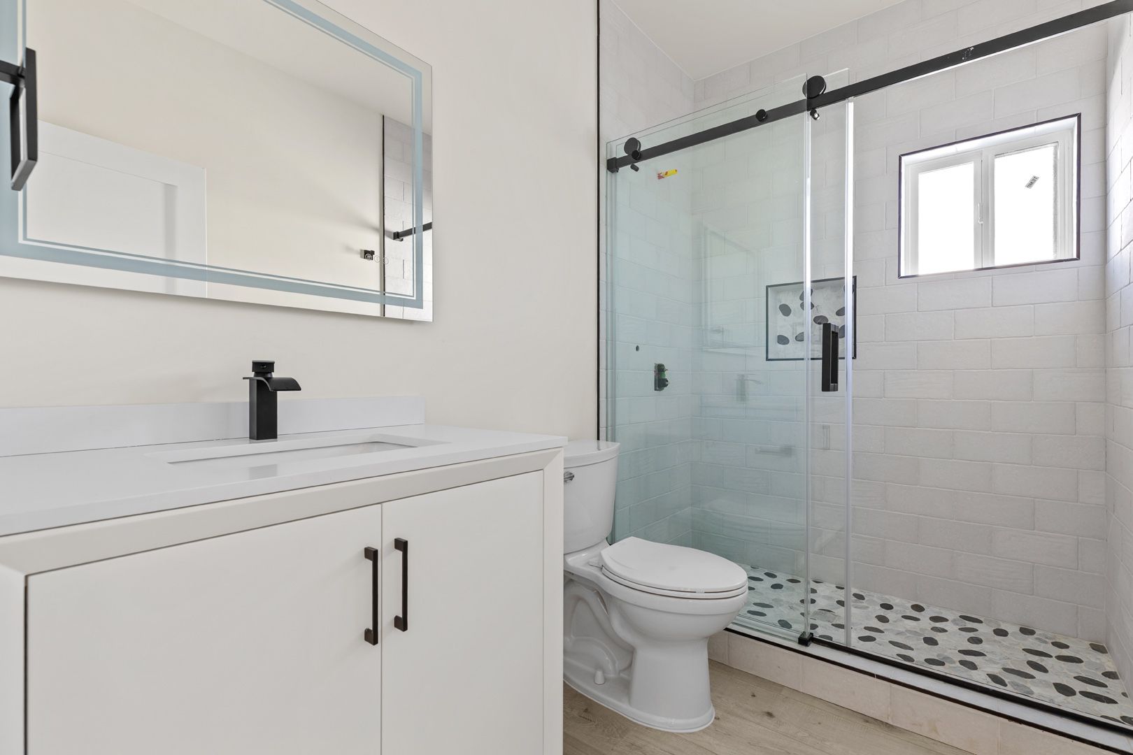 Modern ADU in Lake View Terrace photo 19