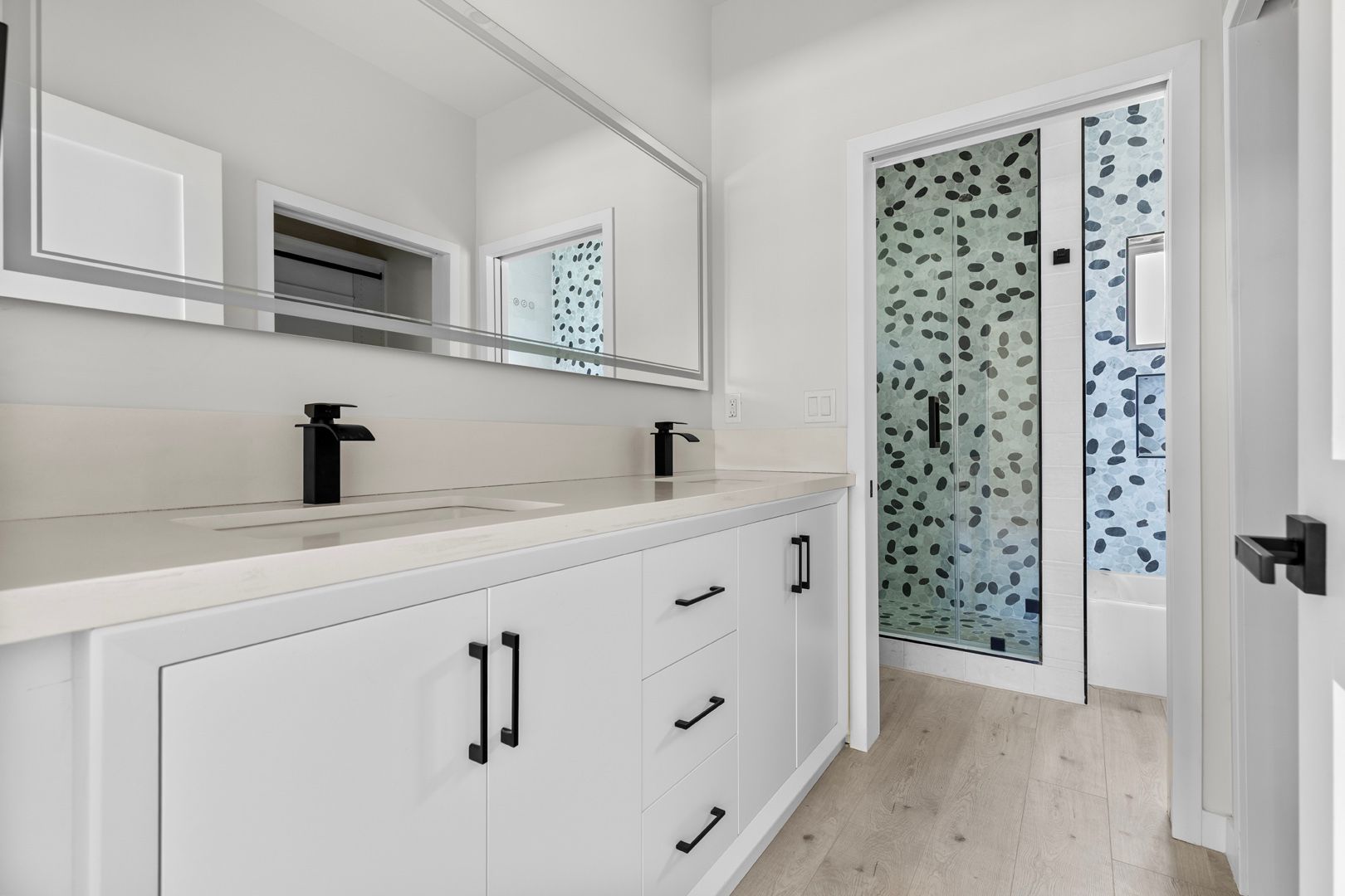 Modern ADU in Lake View Terrace photo 27