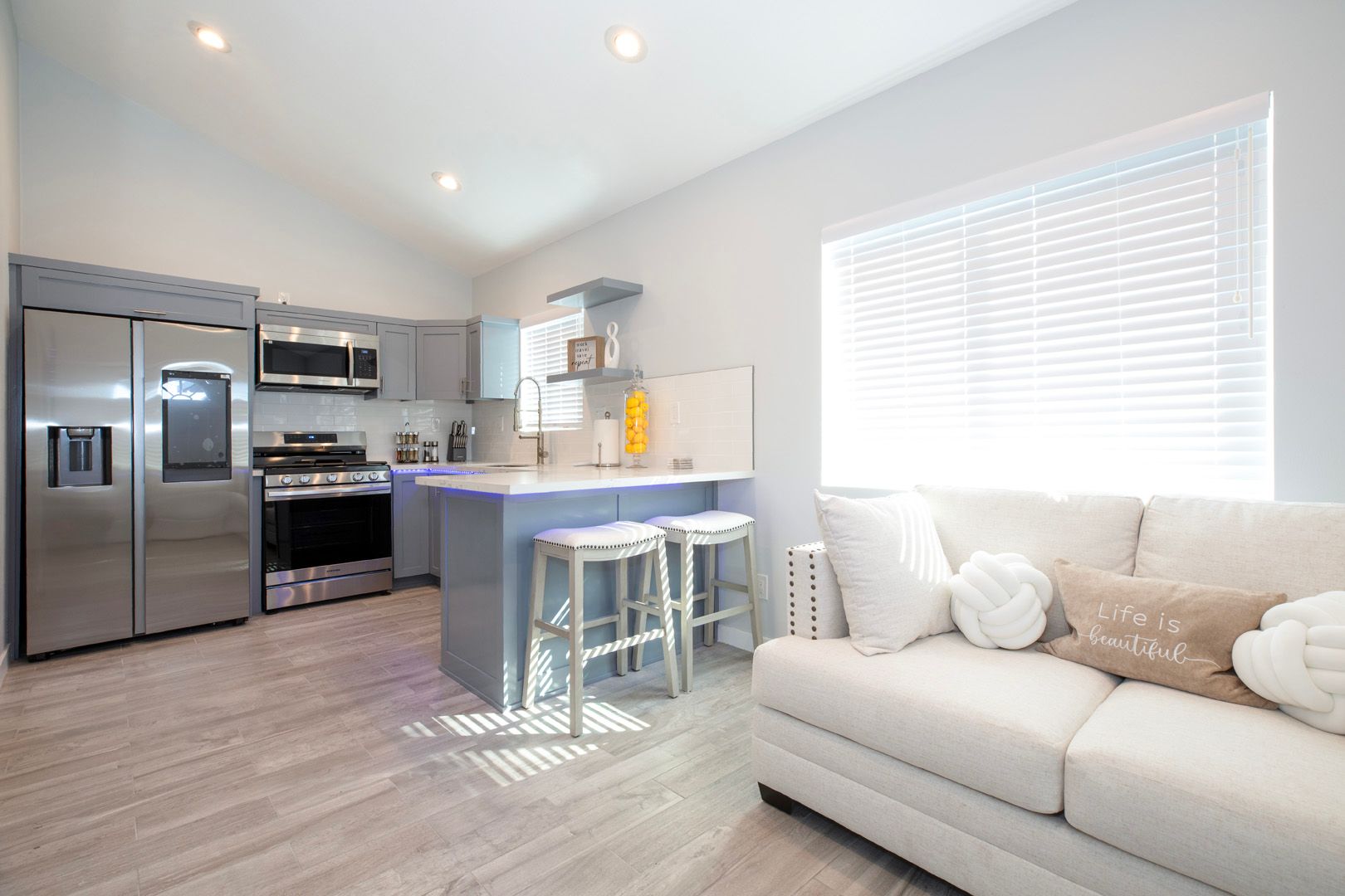 Modern ADU in Long Beach photo 2