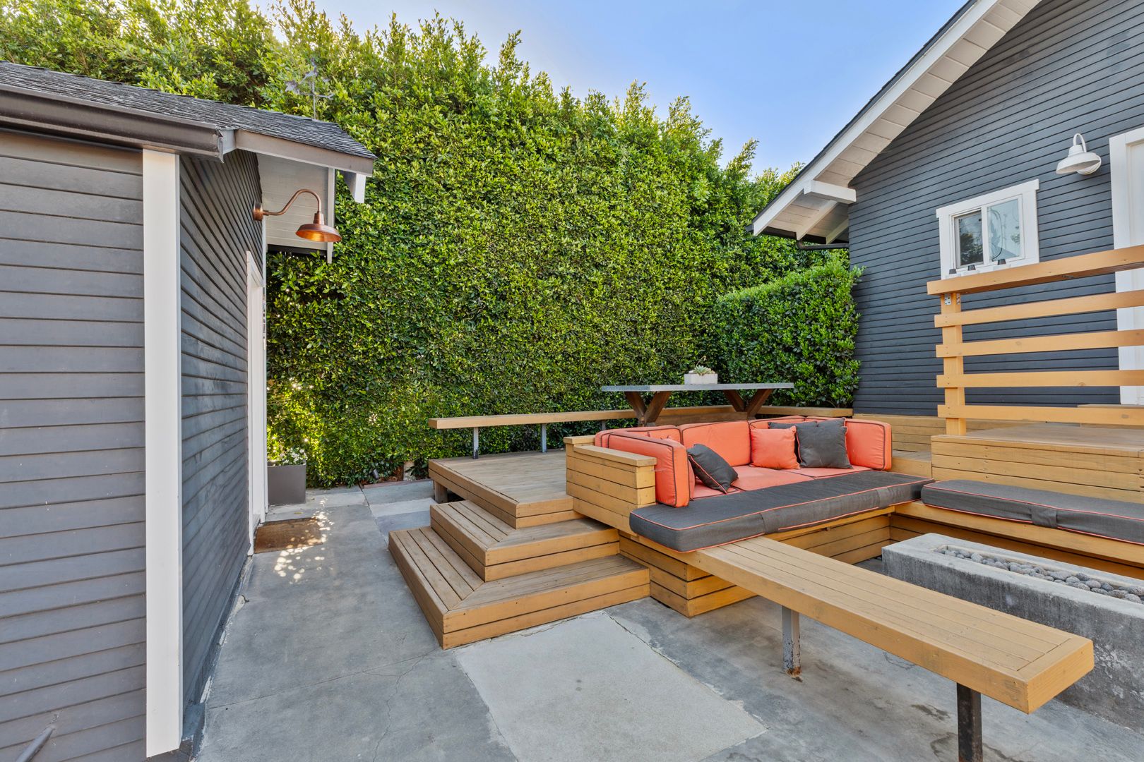 Modern Poolside ADU in Los Angeles, CA photo 7