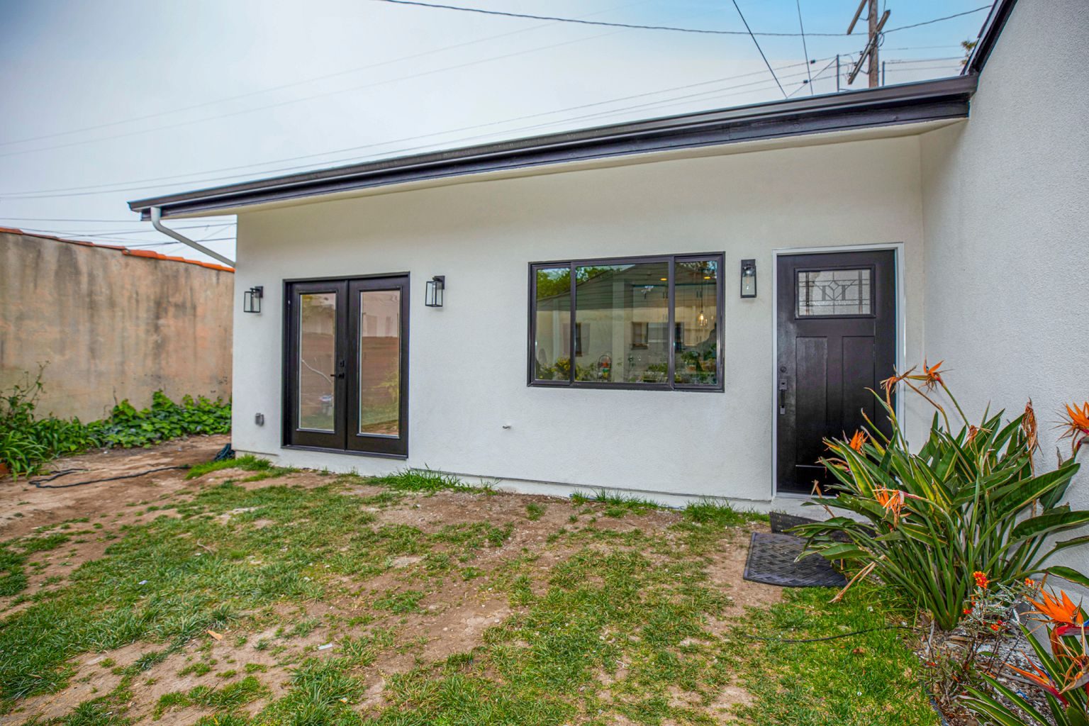 Two-Story Modern ADU in Los Angeles, CA photo 27
