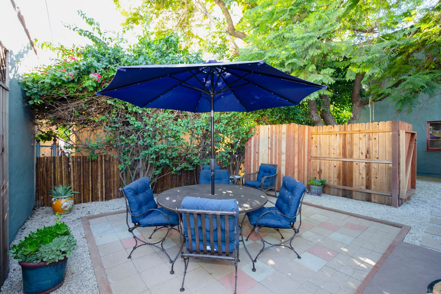 Gray-Clad Backyard ADU in Los Angeles, CA photo 5