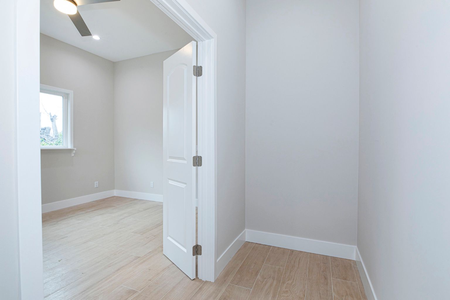 Modern ADU in Los Feliz photo 32