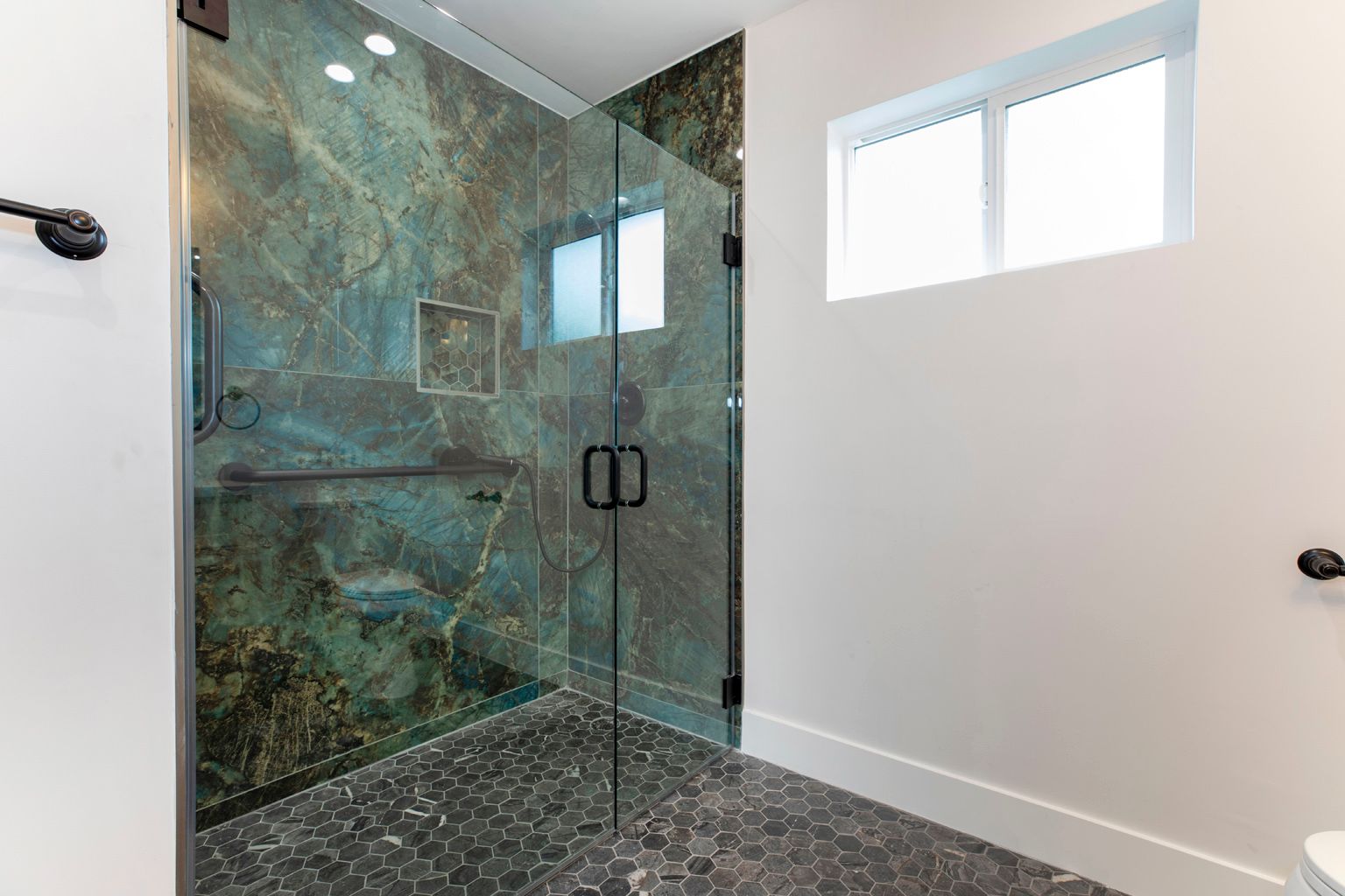 Modern ADU in Montebello photo 6