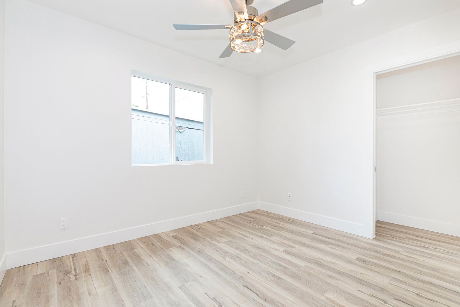 Modern ADU in Montebello photo 8