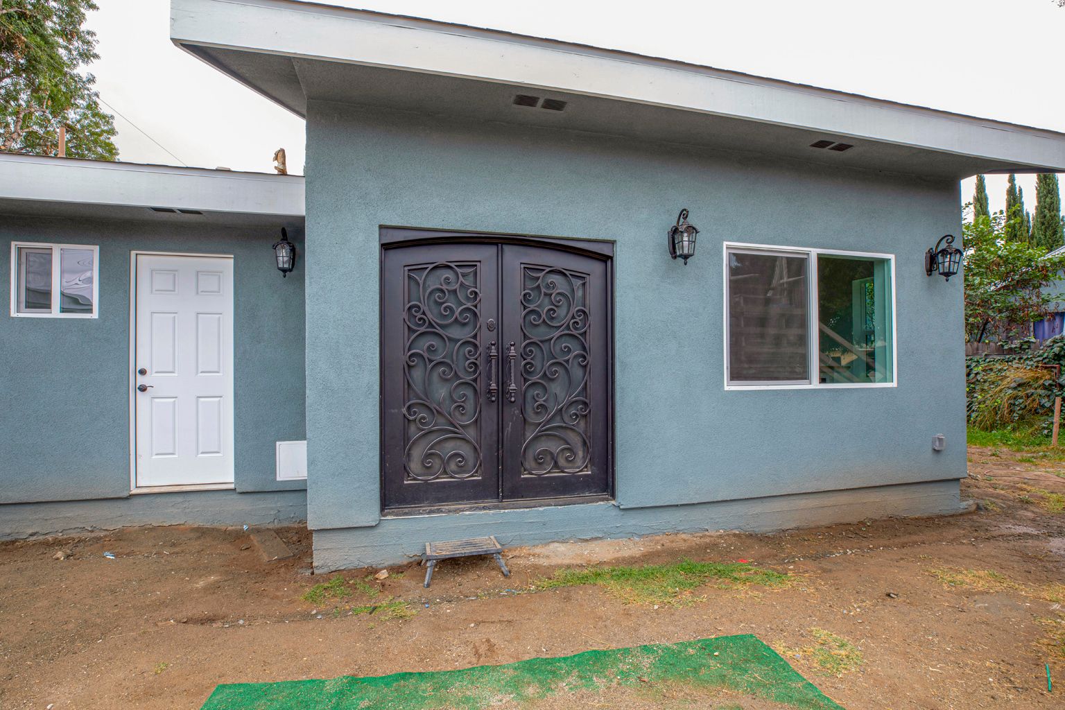 Modern ADU in Montebello photo 33