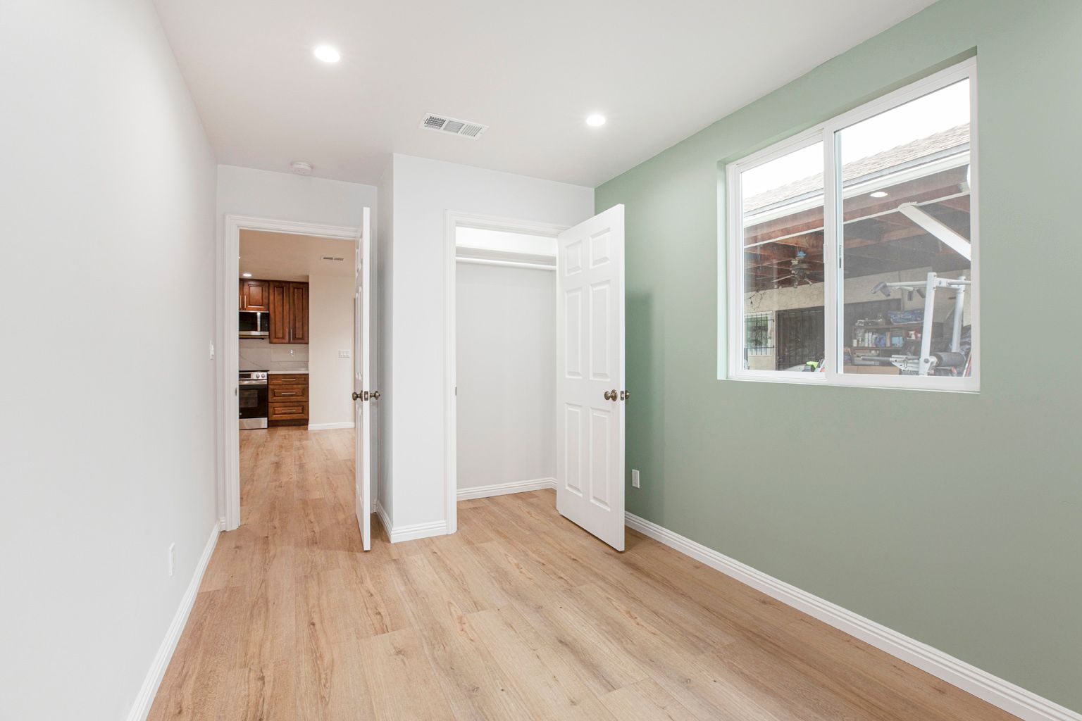White-Oak Modern ADU in Pasadena, CA photo 2