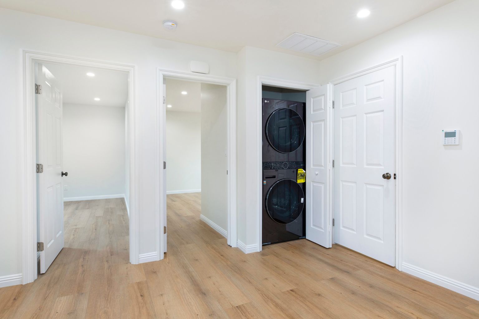 White-Oak Modern ADU in Pasadena, CA photo 10