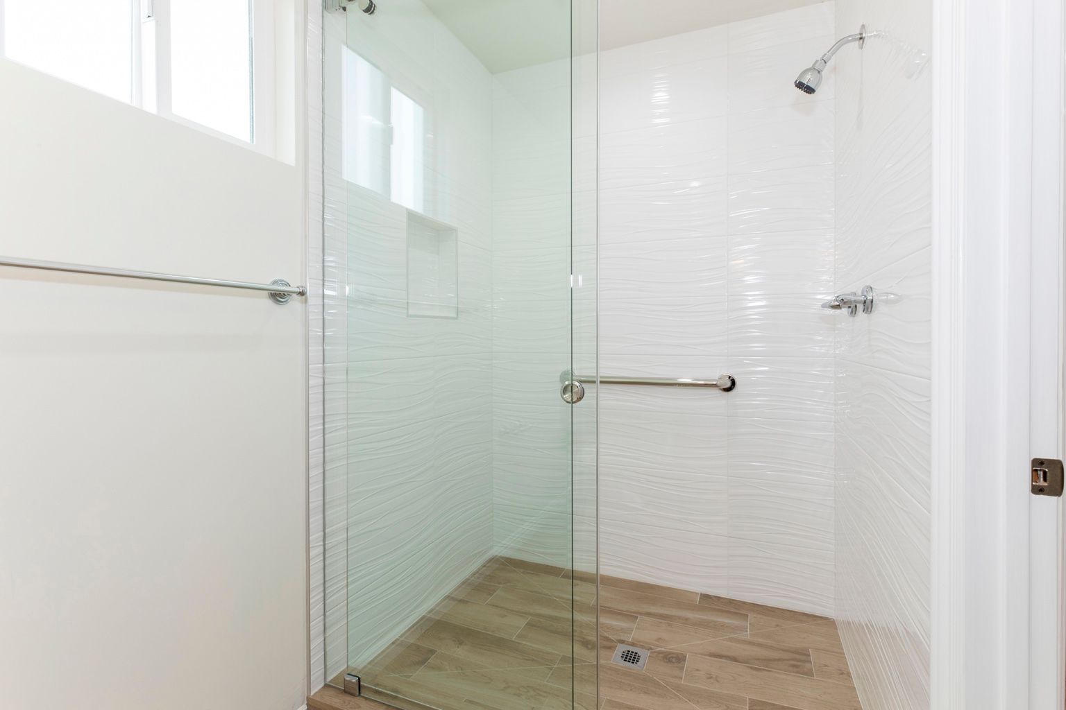 White-Oak Modern ADU in Pasadena, CA photo 13