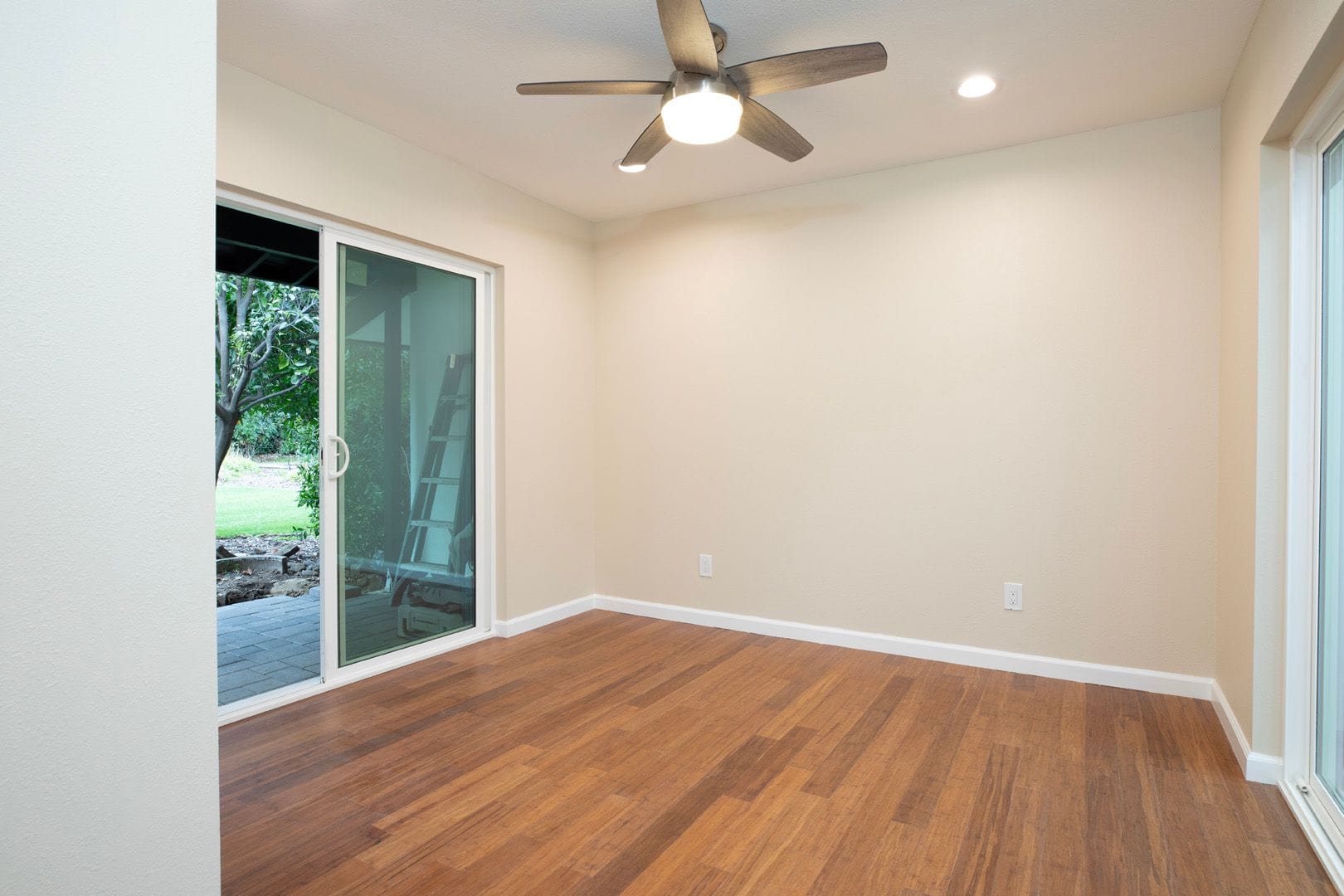 Two-Bedroom Modern ADU in Pasadena, CA photo 9
