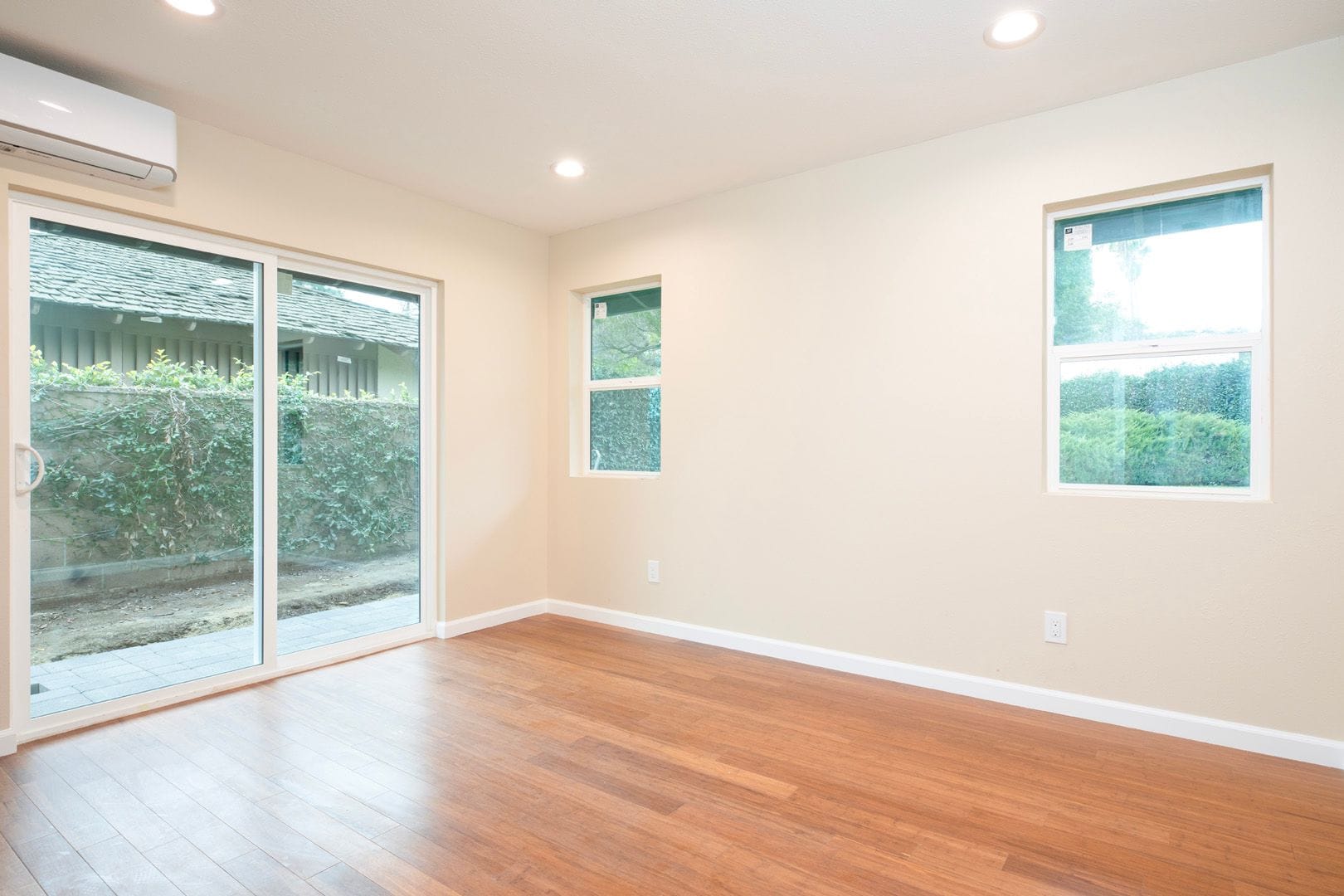 Two-Bedroom Modern ADU in Pasadena, CA photo 13
