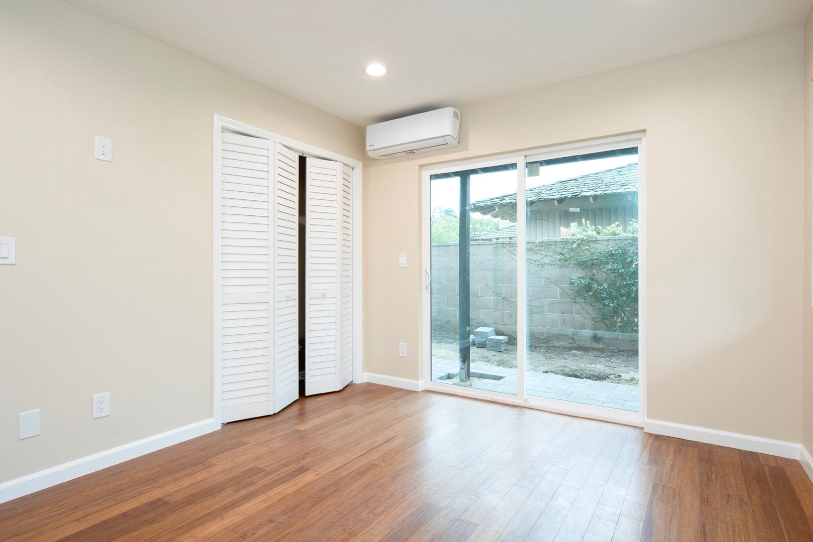 Two-Bedroom Modern ADU in Pasadena, CA photo 14