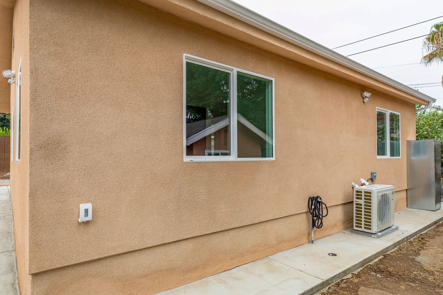 Detached Terracotta ADU in Pasadena, CA photo 4