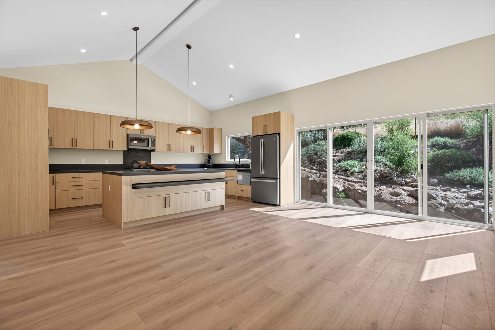 Modern ADU in Tujunga, CA (Haines Canyon) photo 12