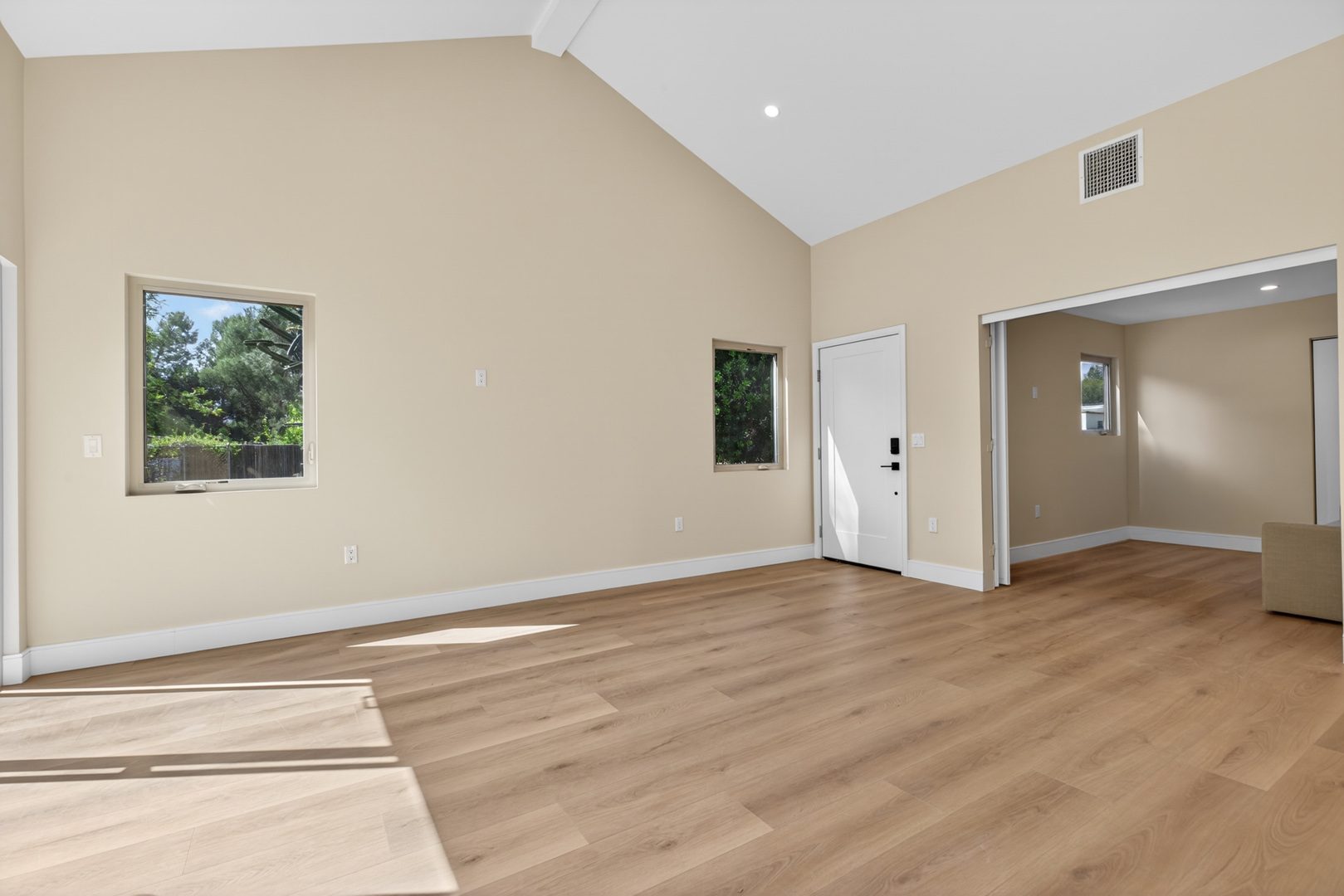 Modern ADU in Tujunga, CA (Haines Canyon) photo 17