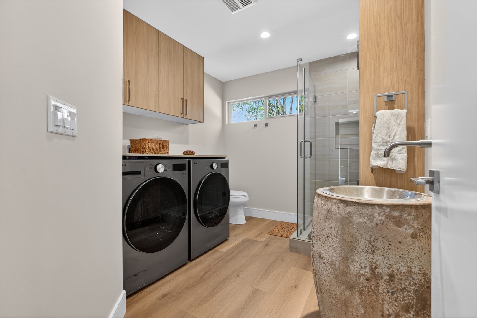 Modern ADU in Tujunga, CA (Haines Canyon) photo 28