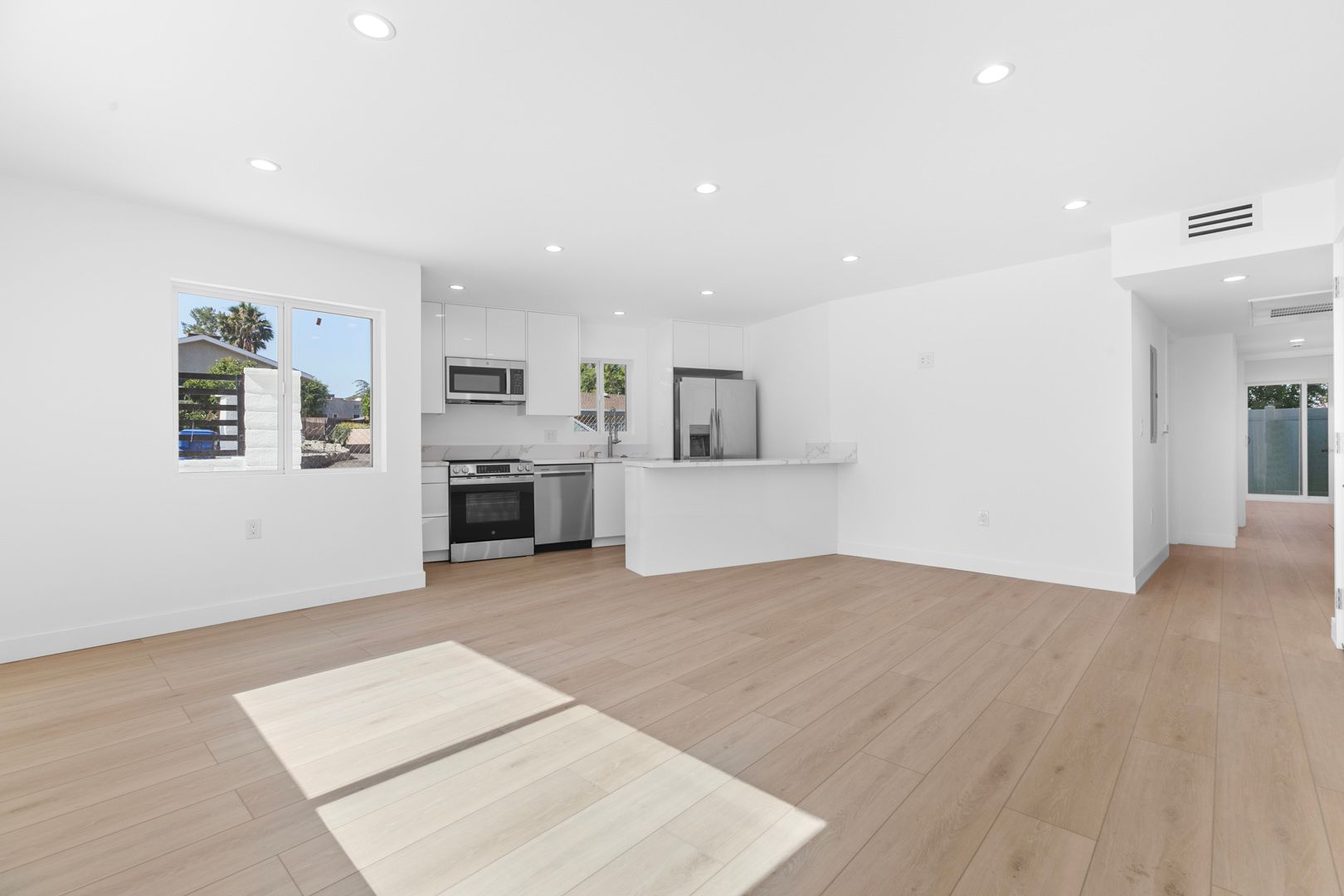 Modern ADU in Tujunga photo 8