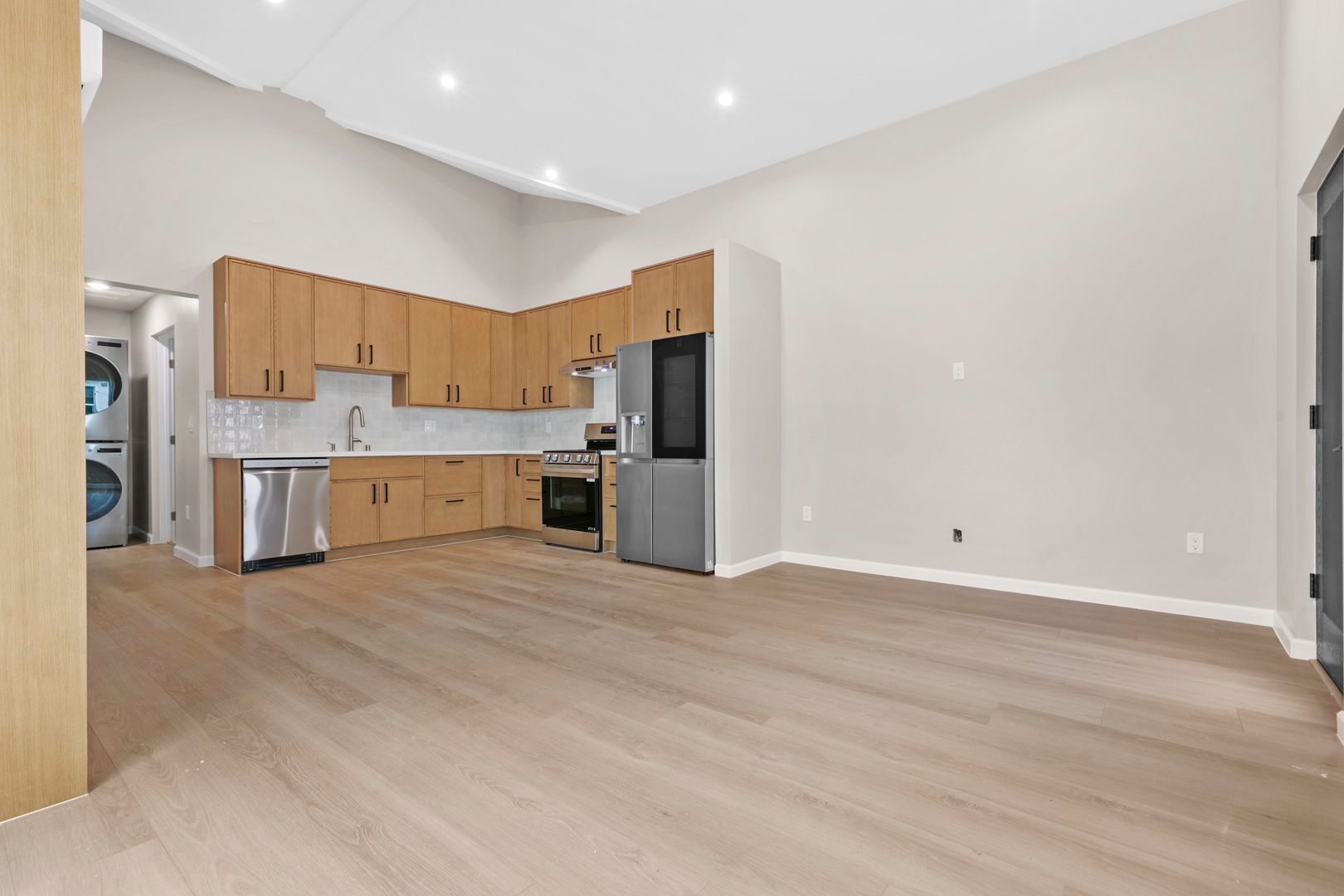 Modern ADU in Van Nuys photo 4