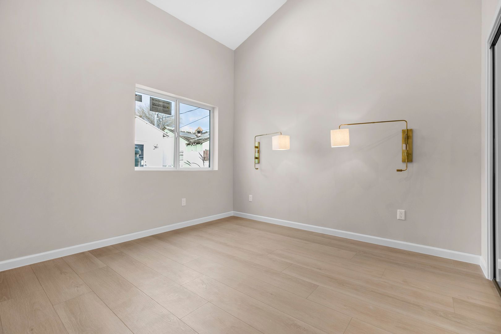 Modern ADU in Van Nuys photo 15