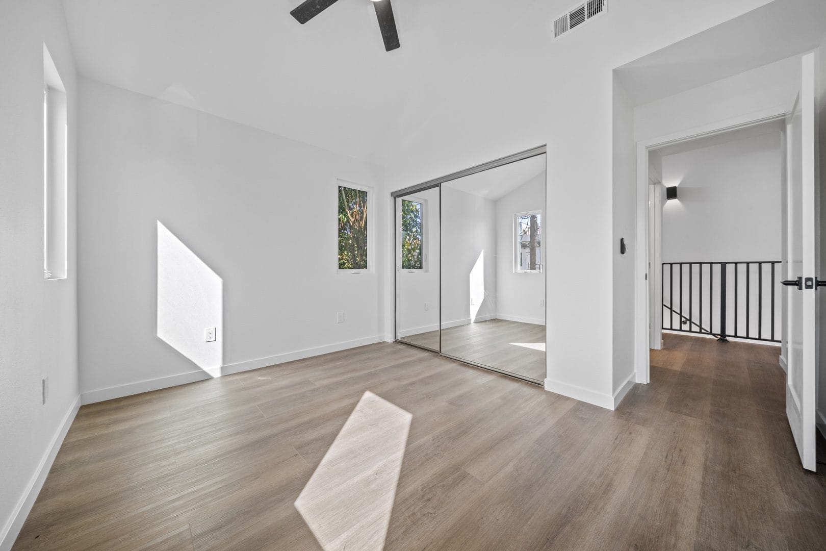 Modern ADU in Venice, CA photo 63