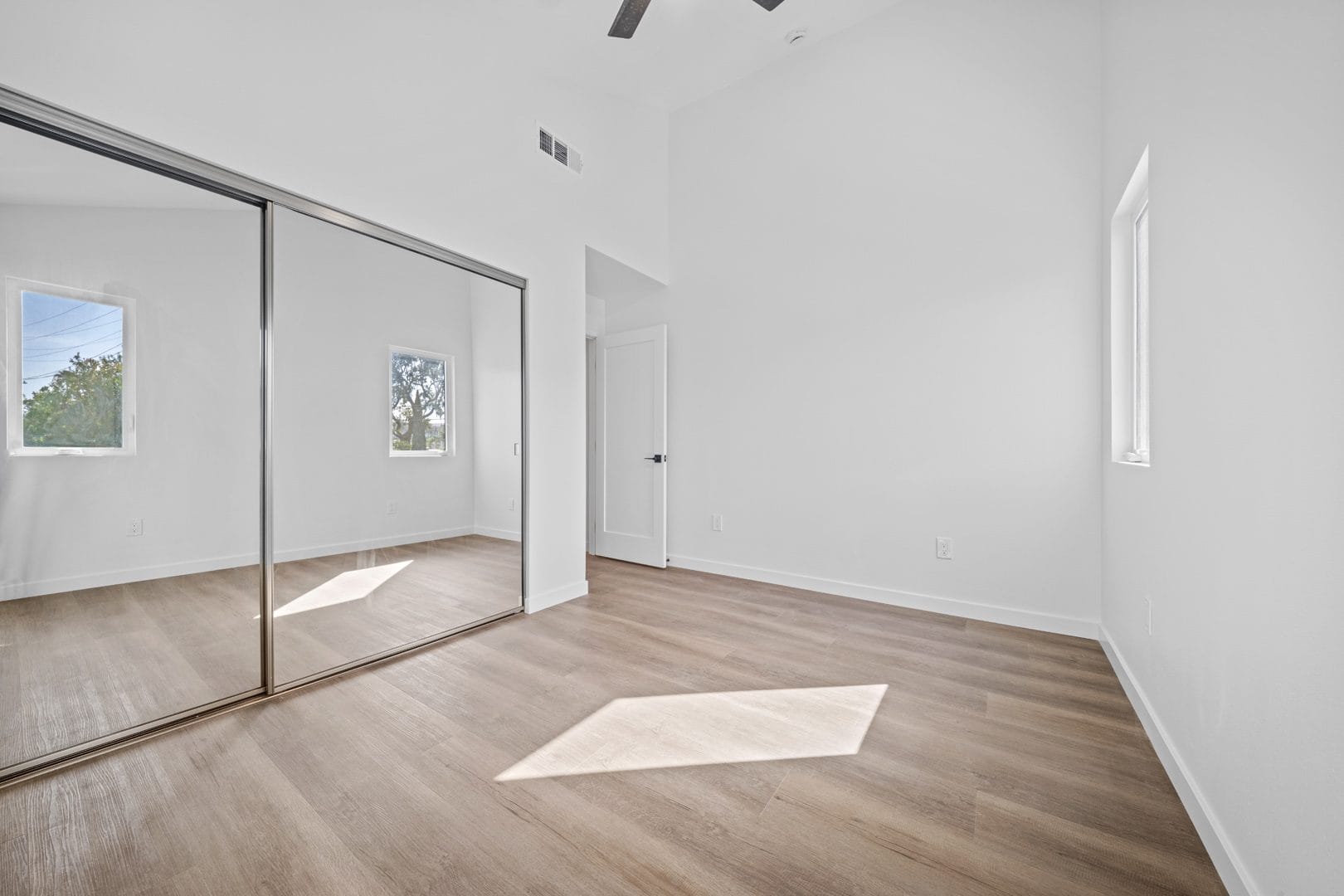 Modern ADU in Venice, CA photo 65