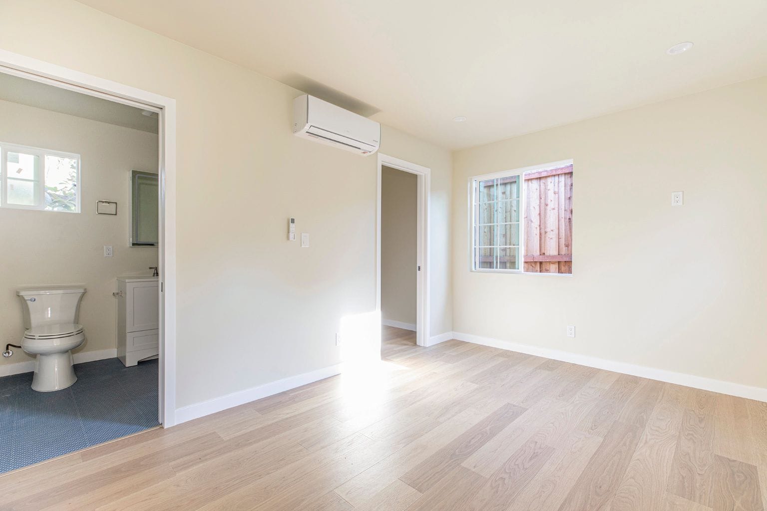Modern ADU in Whittier photo 7
