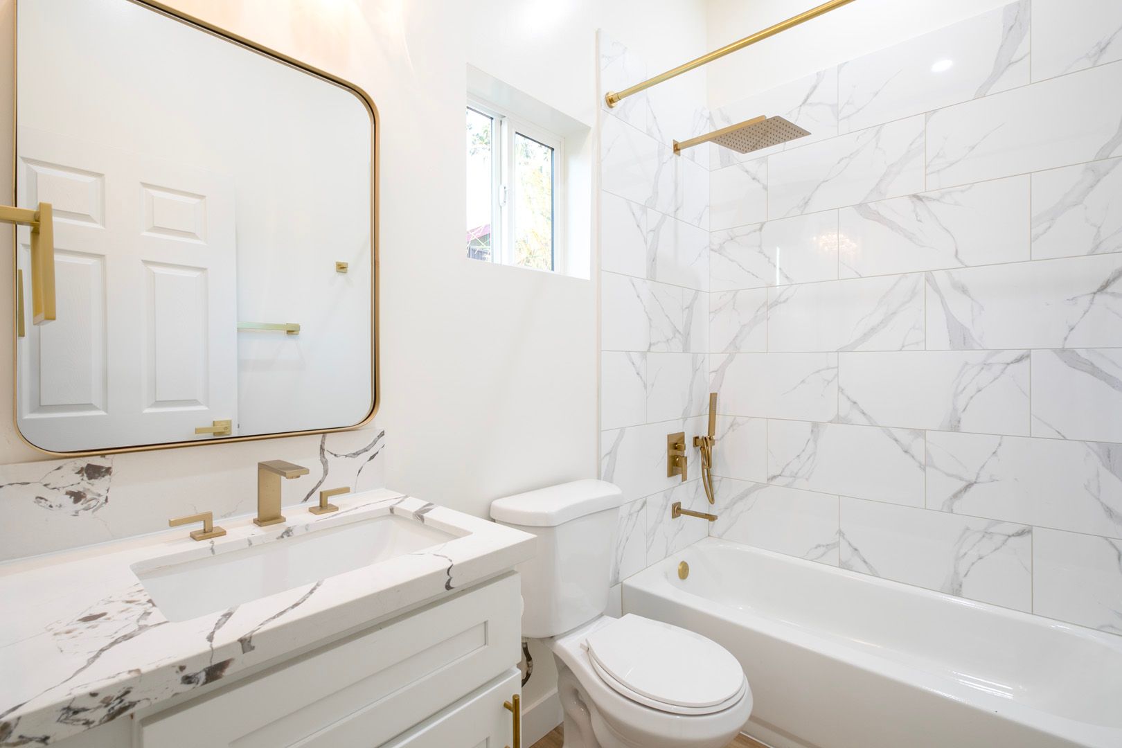Modern 1-Bedroom ADU in South Los Angeles, CA photo 14
